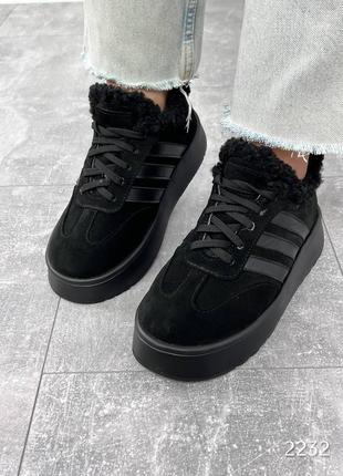 Натуральные замшевые утепленные кеды с мехом тедди