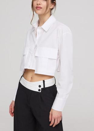 Коротка сорочка з великими кишенями