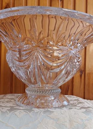Продам кристальную фруктовницу bohemia