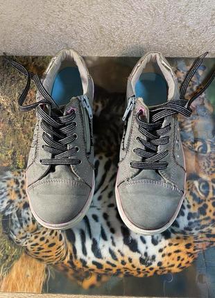 Кеди для дівчинки