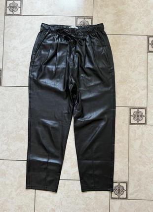 Шкіряні штани ,zara xs-s6 фото