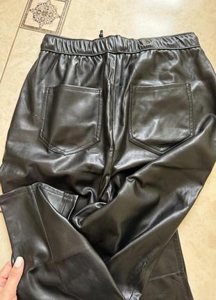 Шкіряні штани ,zara xs-s7 фото