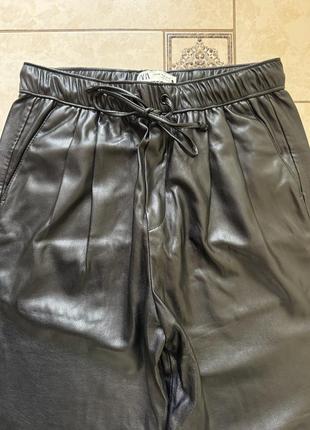 Шкіряні штани ,zara xs-s2 фото
