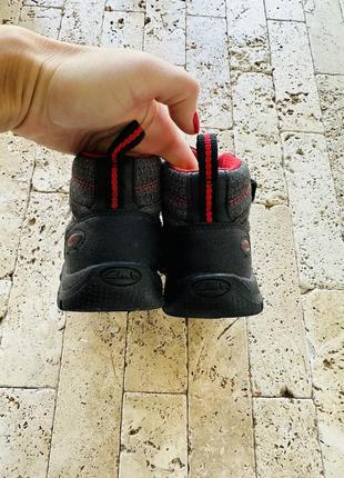 Чоботи дитячі