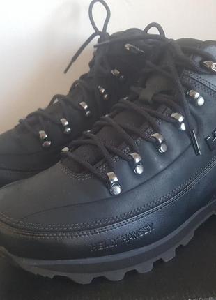 helly hansen the forester.