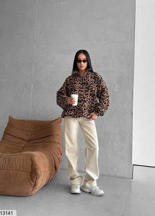 Женское худи в леопардовый принт