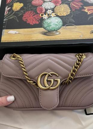 Кожаная сумка gucci