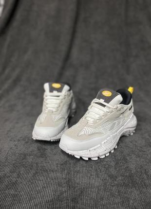 Reebok zig kinetica 2.5 edge white grey cordura