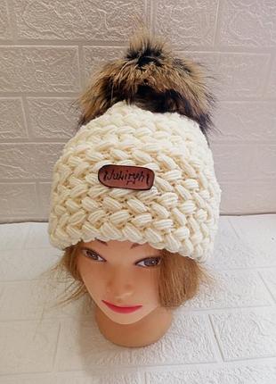 Шапка ручної роботи