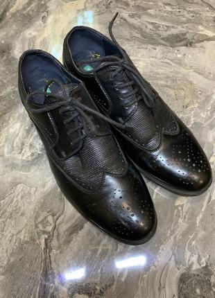 Чоловічі туфлі river island