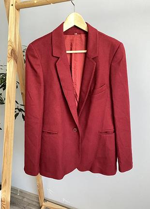 Шерстяной пиджак жакет шерсть в стильном цвете