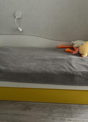 Кровать детская