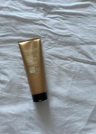 Маска-крем для сухих и ломких волос redken.