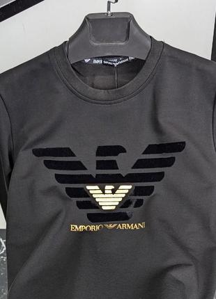 Черный мужской свитшот с принтом в стиле armani