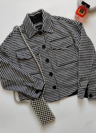 Тепла сорочка укорочена bershka