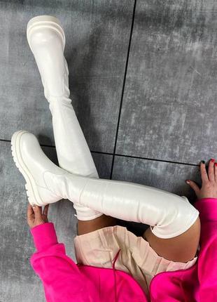 Белые ботфорты