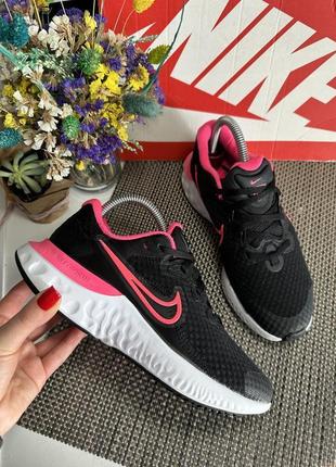 Оригінальні кросівки nike react