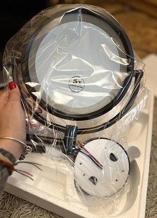 Очень крутое зеркало с подсветкой