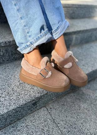 Натуральні коротенькі уггі, автоледі, з ремінцем, 5709-1з