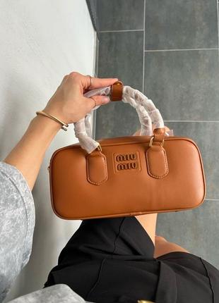 Сумка в стилі miu miu