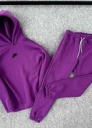 Чоловічий фіолетовий вінтажний спортивний костюм nike