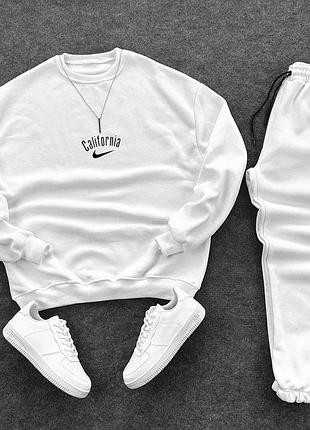 Мужской белый винтажный спортивный костюм nike california