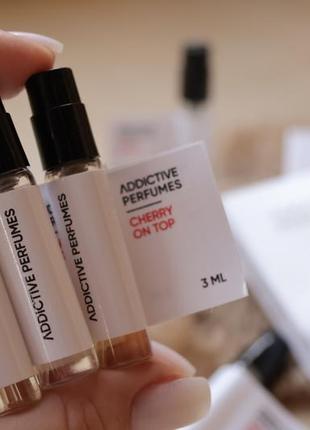 Тестовий набір парфумів від addictive perfumes.