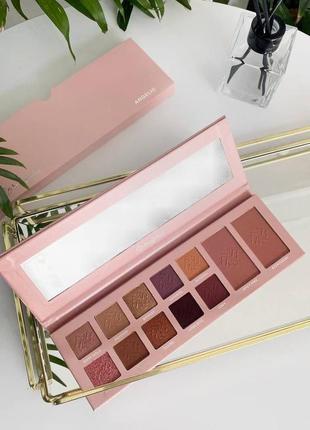 Палетка тіней для повік з рум‘янами bogenia angelic