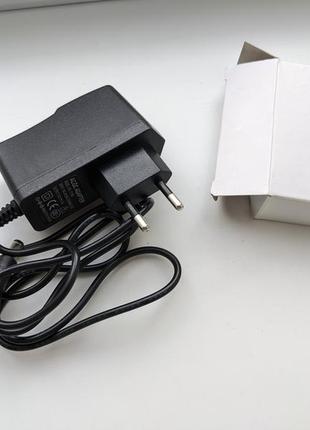 Блок питания адаптер 220v ac/dc 12v