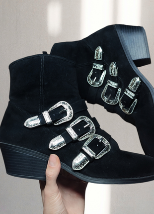 Чобітки-казаки ковбойки зі штучної замші h&m 41 в стилі new rock dollskill y2k
