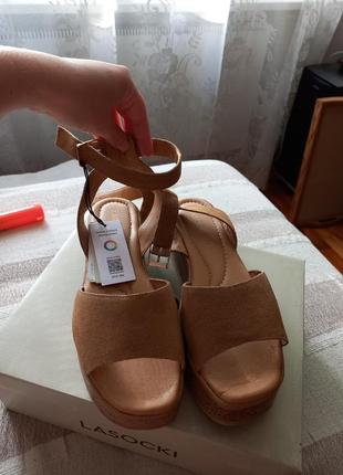 Нові літні босоножки