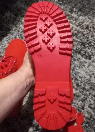 Жіночі стильні замшеві черевики прошиті на блискавці та шнурівці демі.