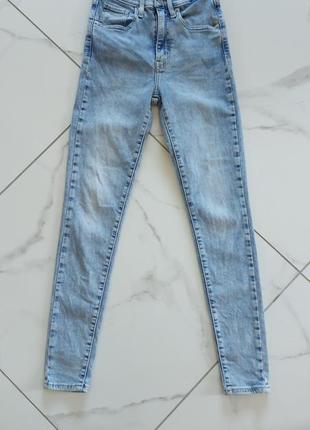 Джинси levis