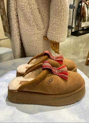 Красивые ugg натуральные замш и овчина