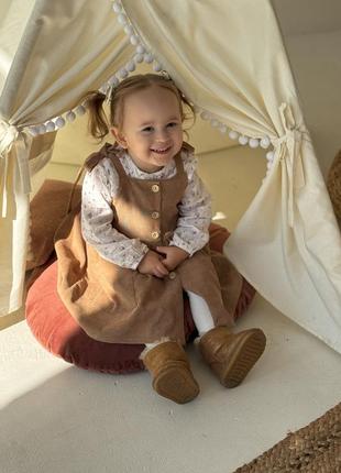 Сарафанчик на бретелях коричневый для девочки