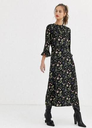 Шикарне плаття zara