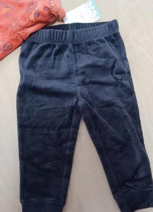 Красивый костюм малышу kiabi. под вельвет. на 1,5-2 года