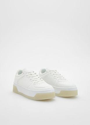 Кросівки кроси кеди білі на високій підошві нові трендові базові модні2 фото