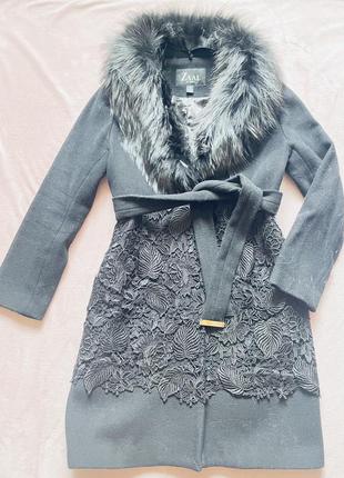 Зимнее пальто