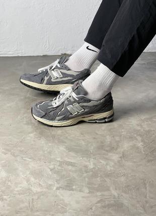 New Balance NB Hanzo R v3 Aluminum met Red