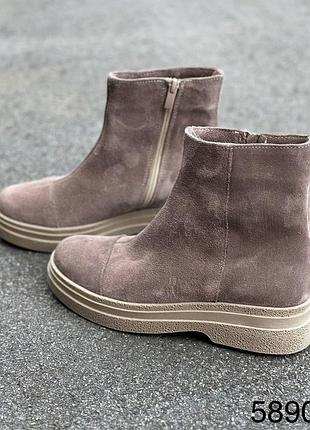 Стильні демі черевики натуральна шкіра замш байка