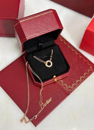 Брендовая подвеска в стиле cartier love