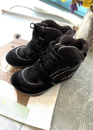 Детские зимние ботинки