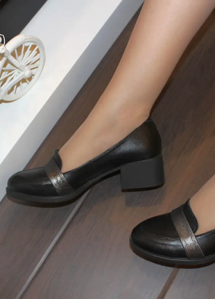 Туфли женские черные на удобном каблуке натуральная кожа т0749 фото