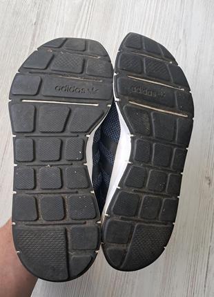 Кросівки adidas  оригінал6 фото