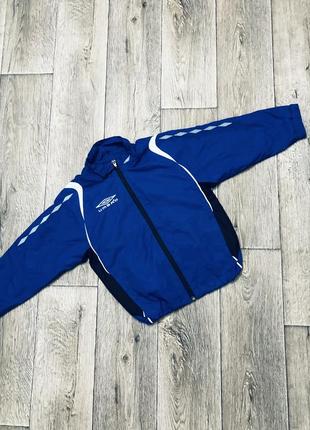 Вітровка umbro на 6-5 років 116-110 см оригінальна з лампасами спортивна куртка1 фото