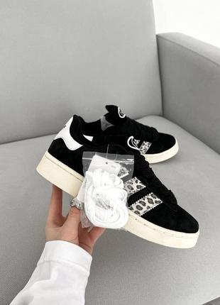 Кросівки adidas campus leo