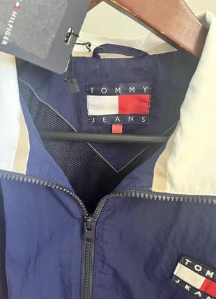 Новая женская куртка ветровка s tommy hilgfiger touch jeans7 фото