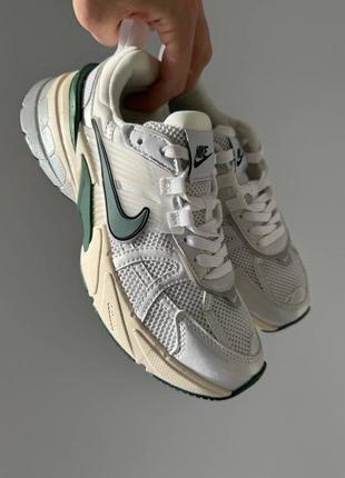 Женские кроссовки nike v2k runtek green.2 фото