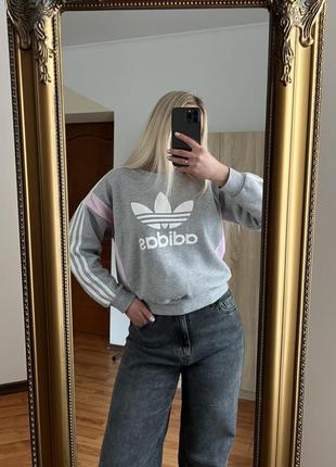 Світшот adidas 😍 дуже стильний